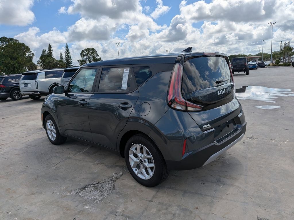 2025 Kia Soul LX