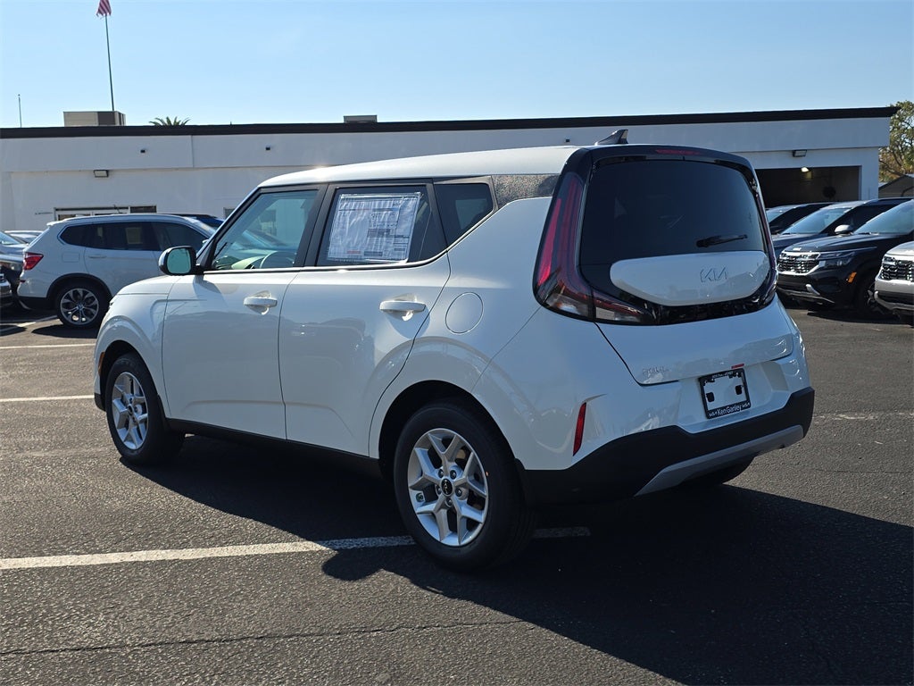 2025 Kia Soul LX