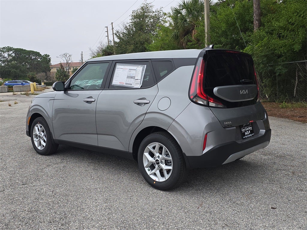 2025 Kia Soul LX