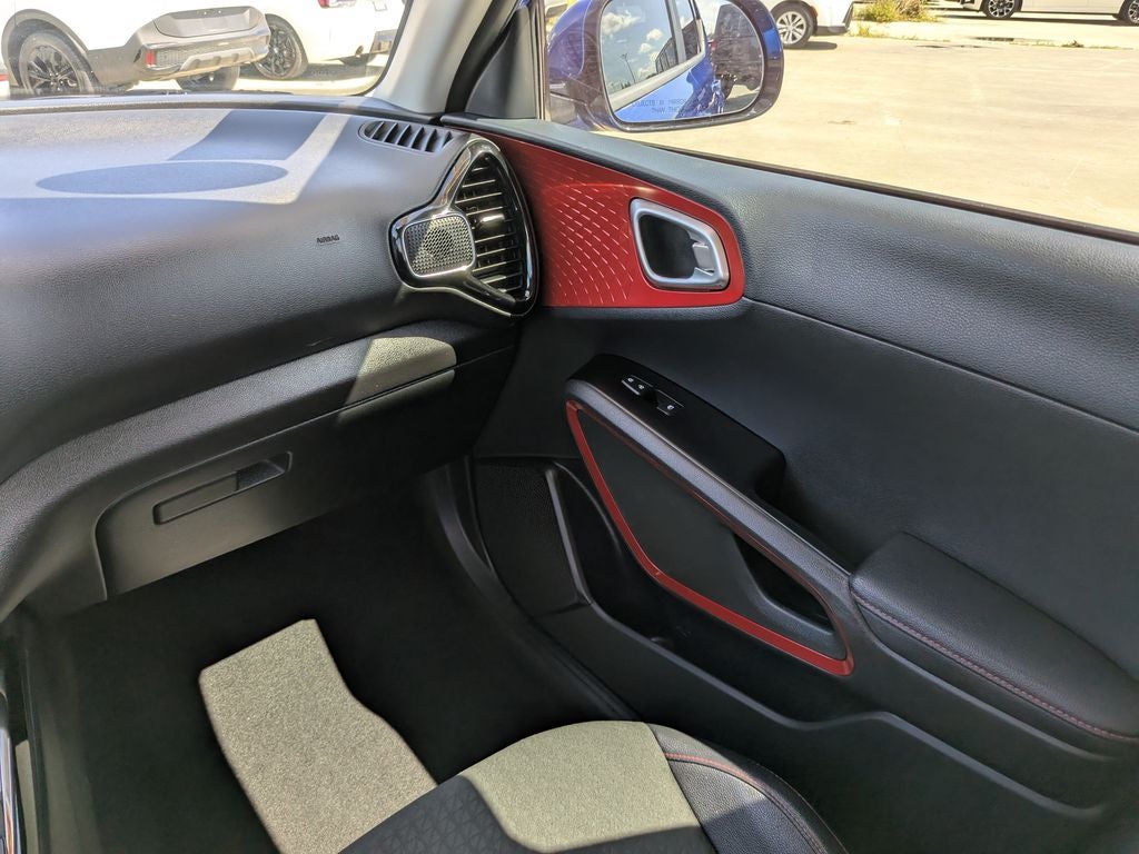 2023 Kia Soul GT-Line