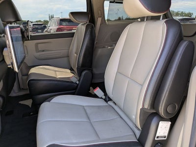 2019 Kia Sedona EX