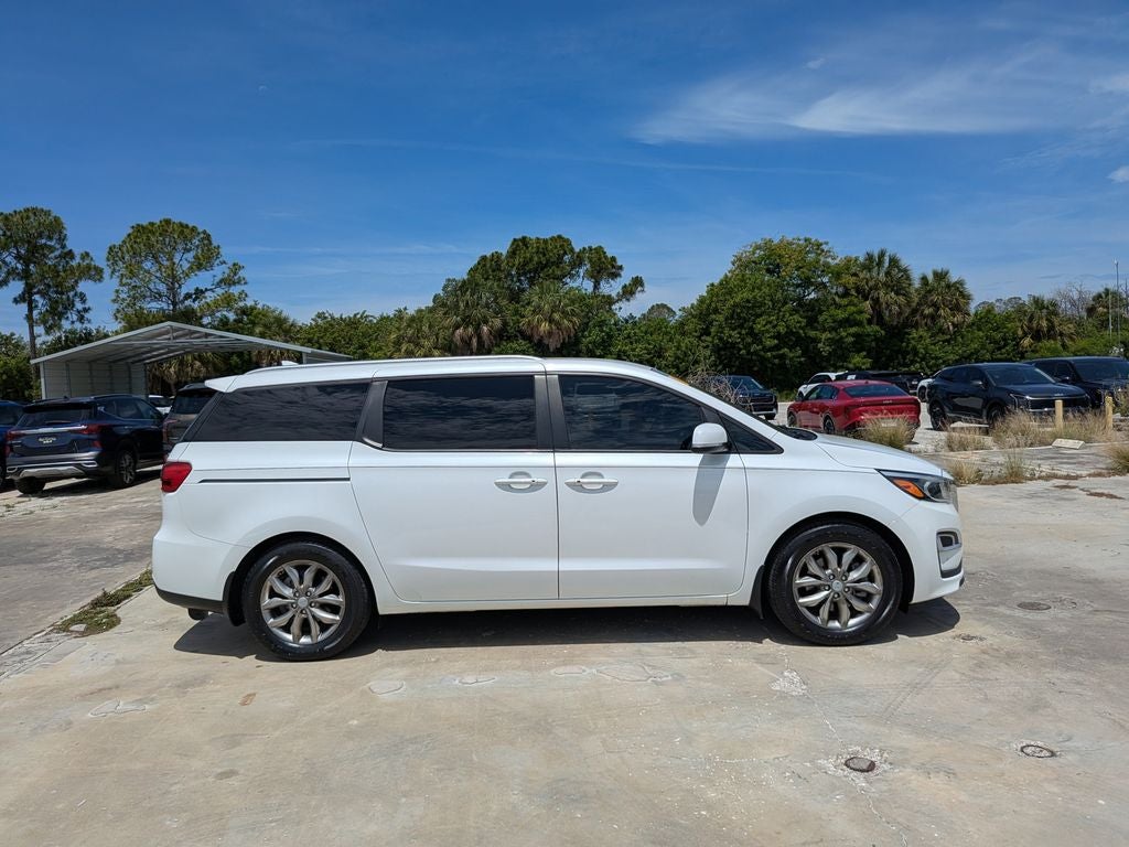 2019 Kia Sedona EX
