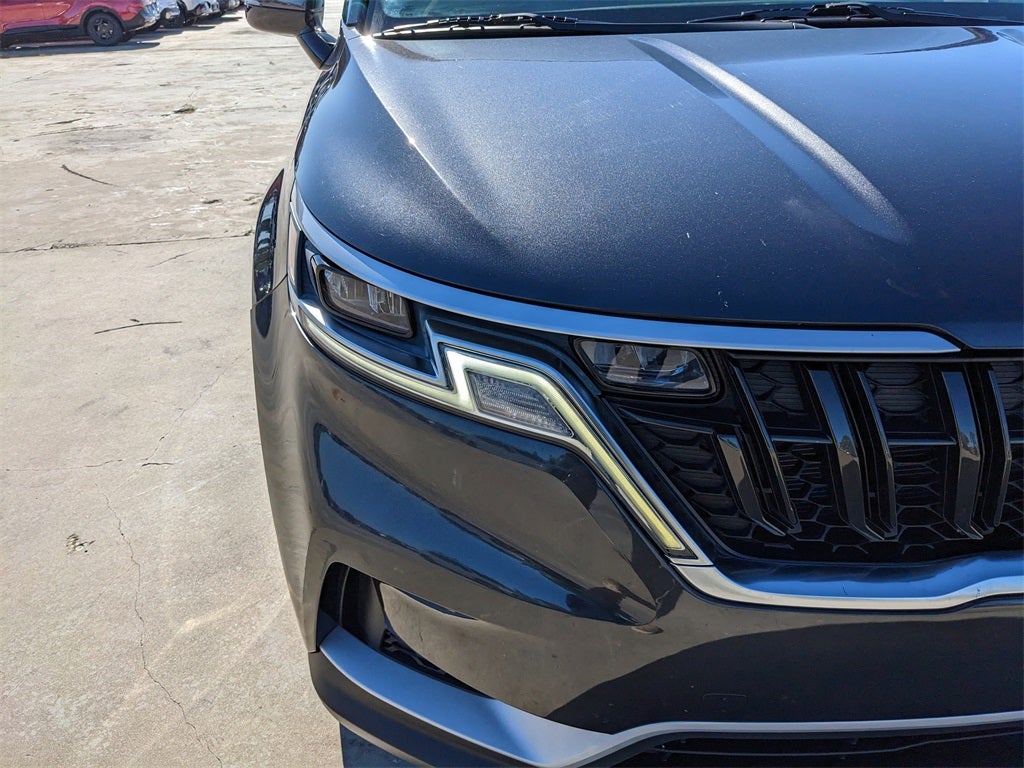 2022 Kia Carnival LX