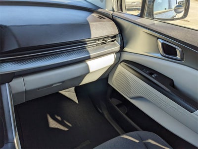 2022 Kia Carnival LX