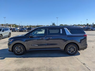 2022 Kia Carnival LX