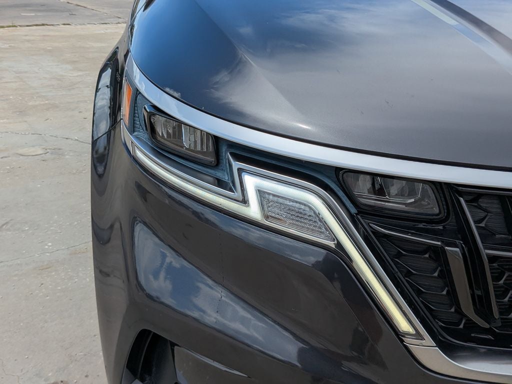 2024 Kia Carnival LX