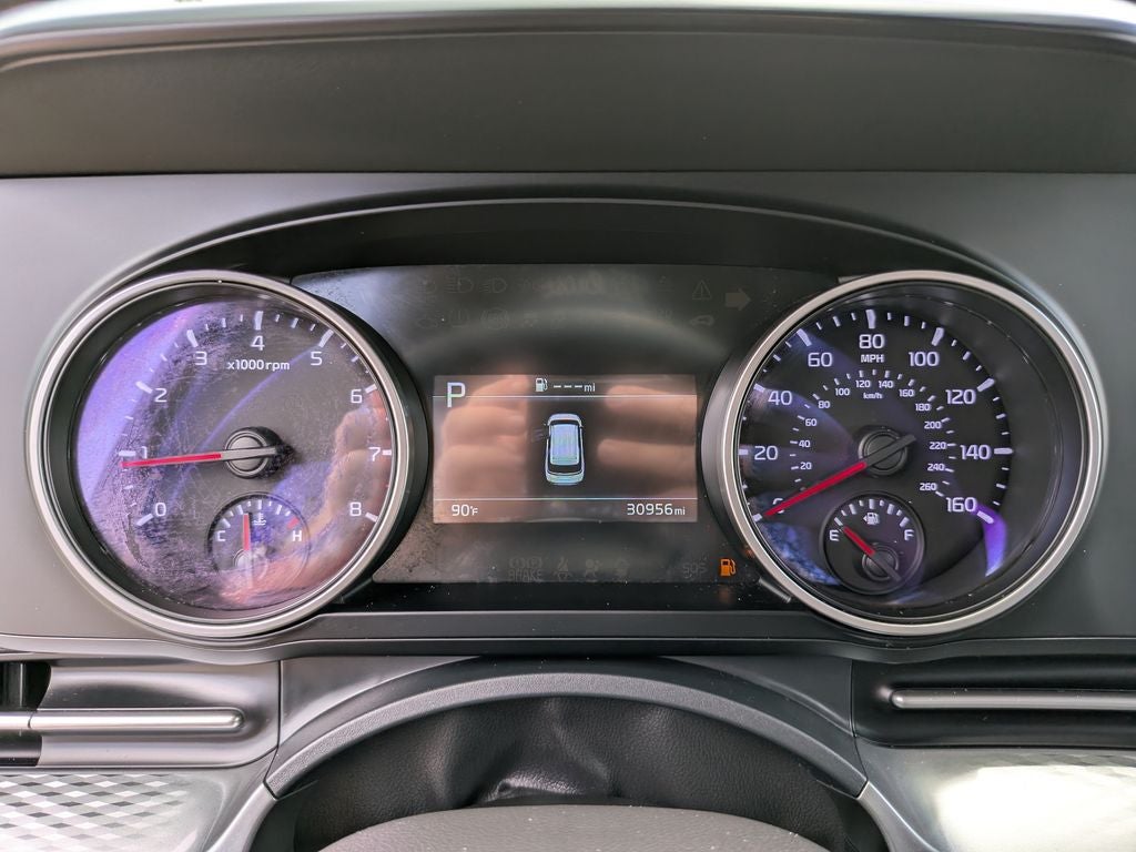 2024 Kia Carnival LX