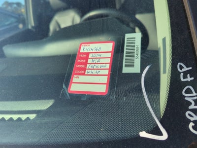 2024 Kia Carnival LX