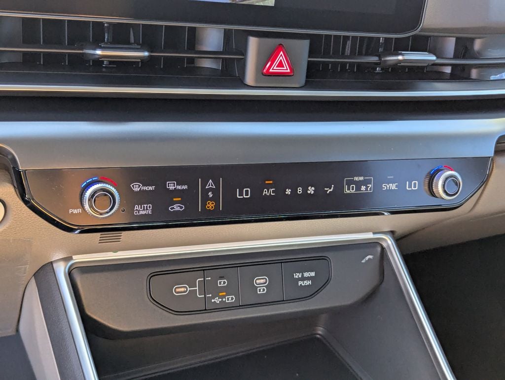 2026 Kia Carnival LXS
