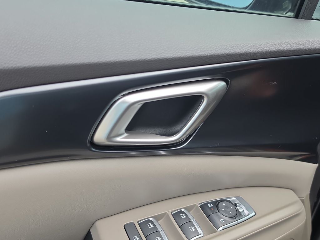 2027 Kia Carnival LXS