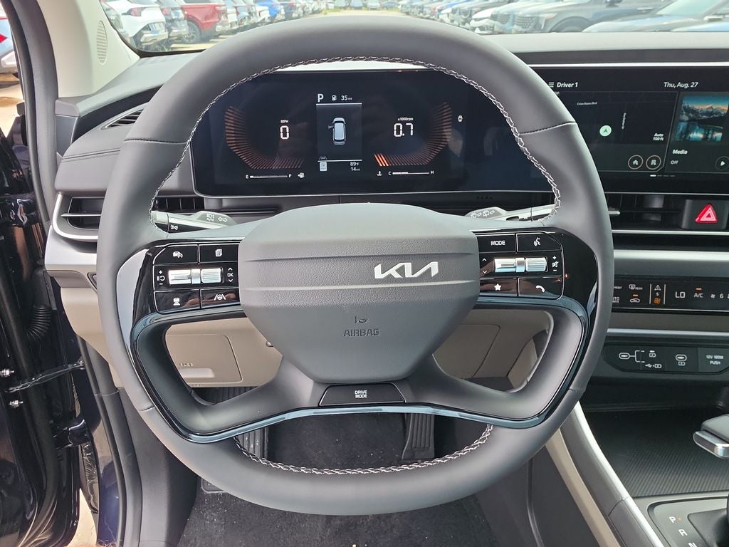 2027 Kia Carnival LXS