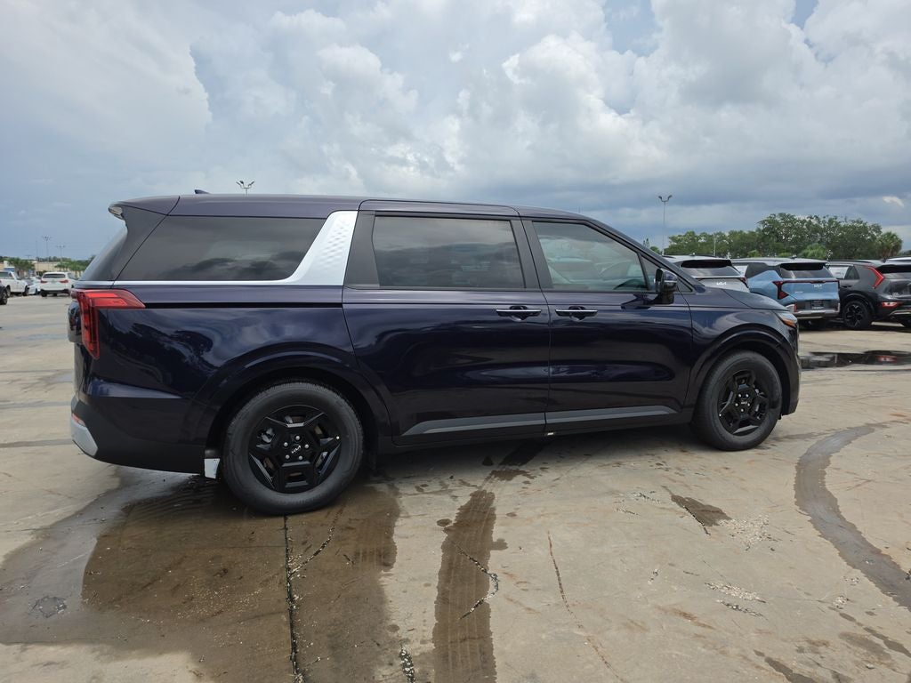 2027 Kia Carnival LXS