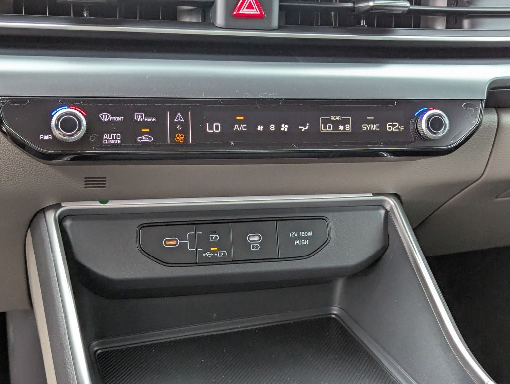 2026 Kia Carnival LXS