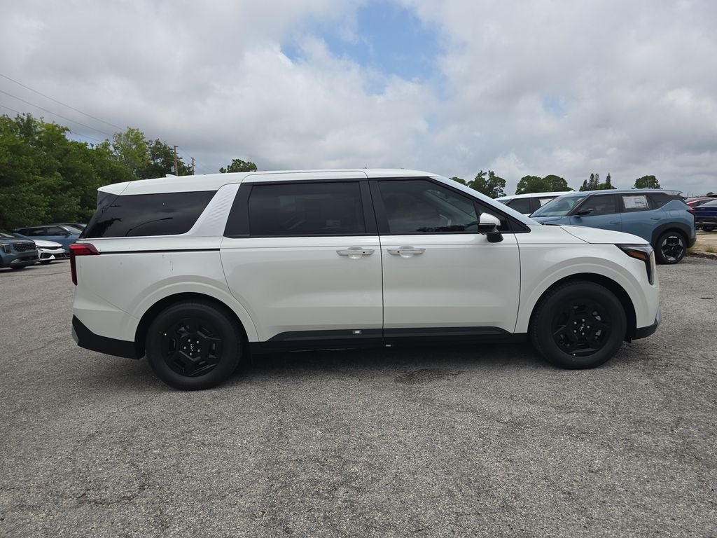 2027 Kia Carnival LXS