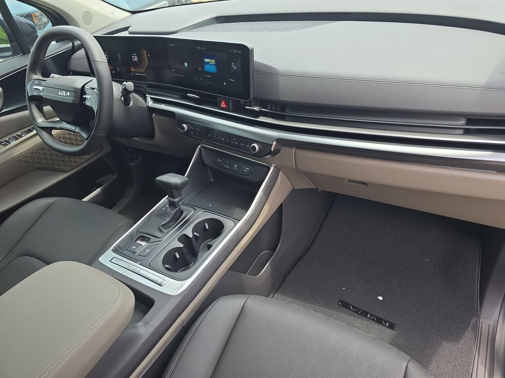 2027 Kia Carnival LXS