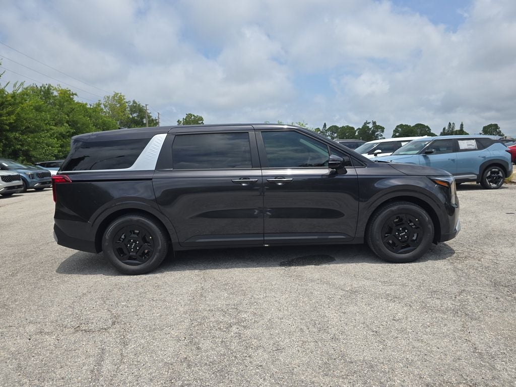 2027 Kia Carnival LXS