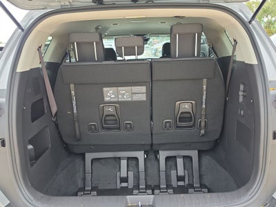 2027 Kia Carnival LX