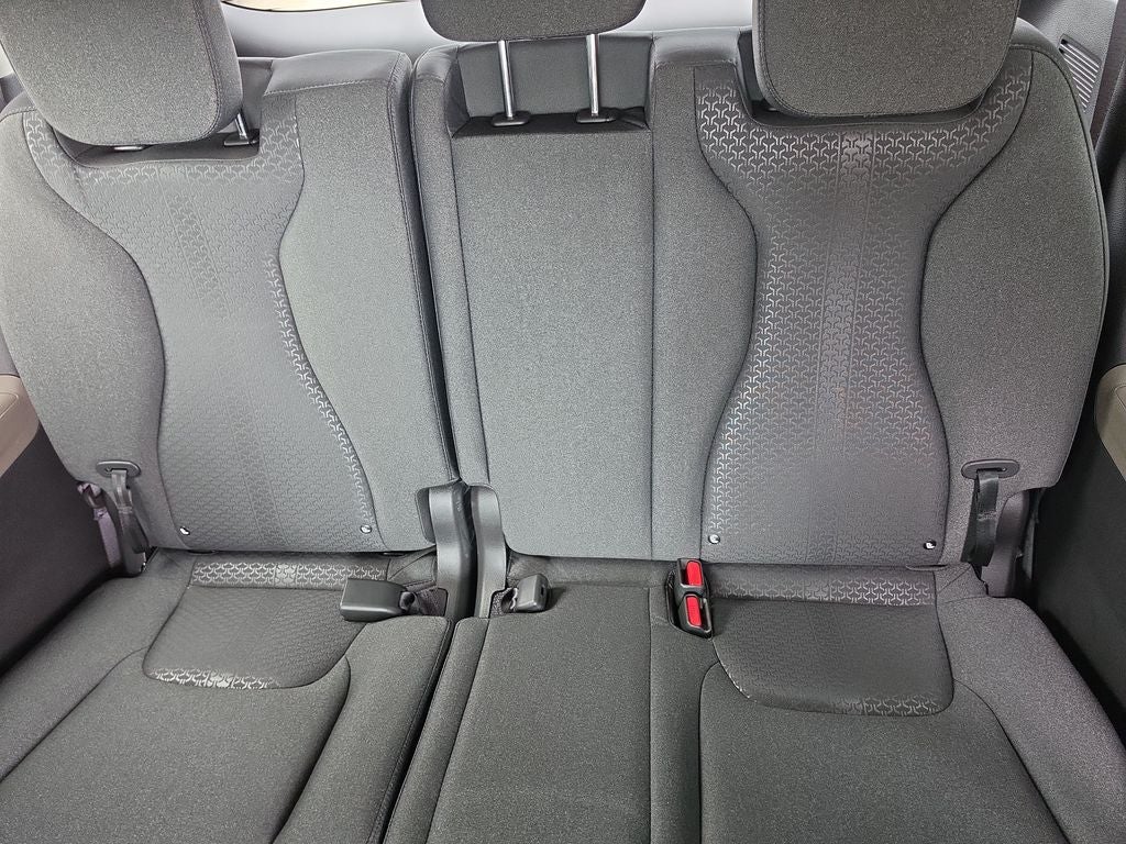 2027 Kia Carnival LX