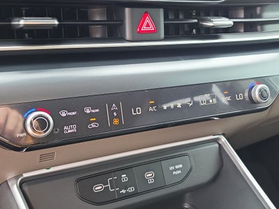 2027 Kia Carnival LX