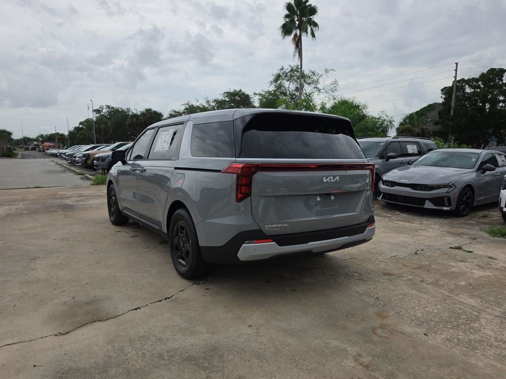 2027 Kia Carnival LX