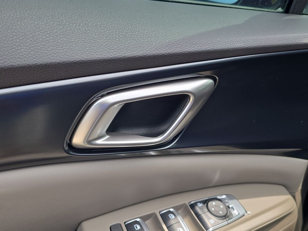 2027 Kia Carnival LXS