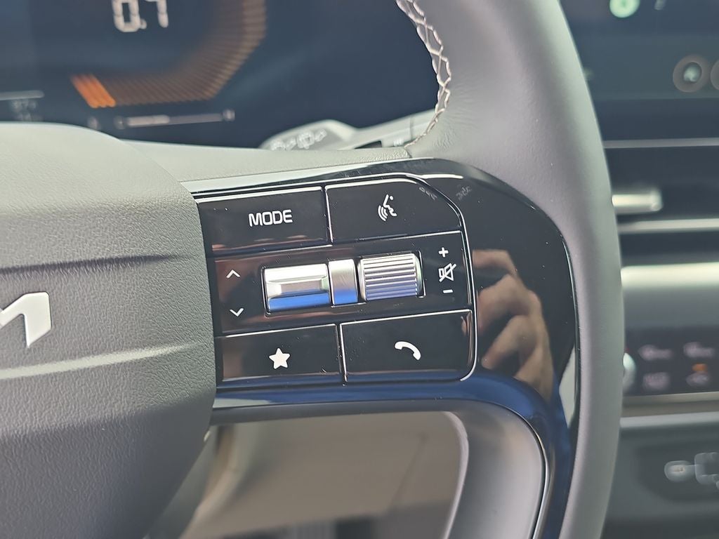 2027 Kia Carnival LXS