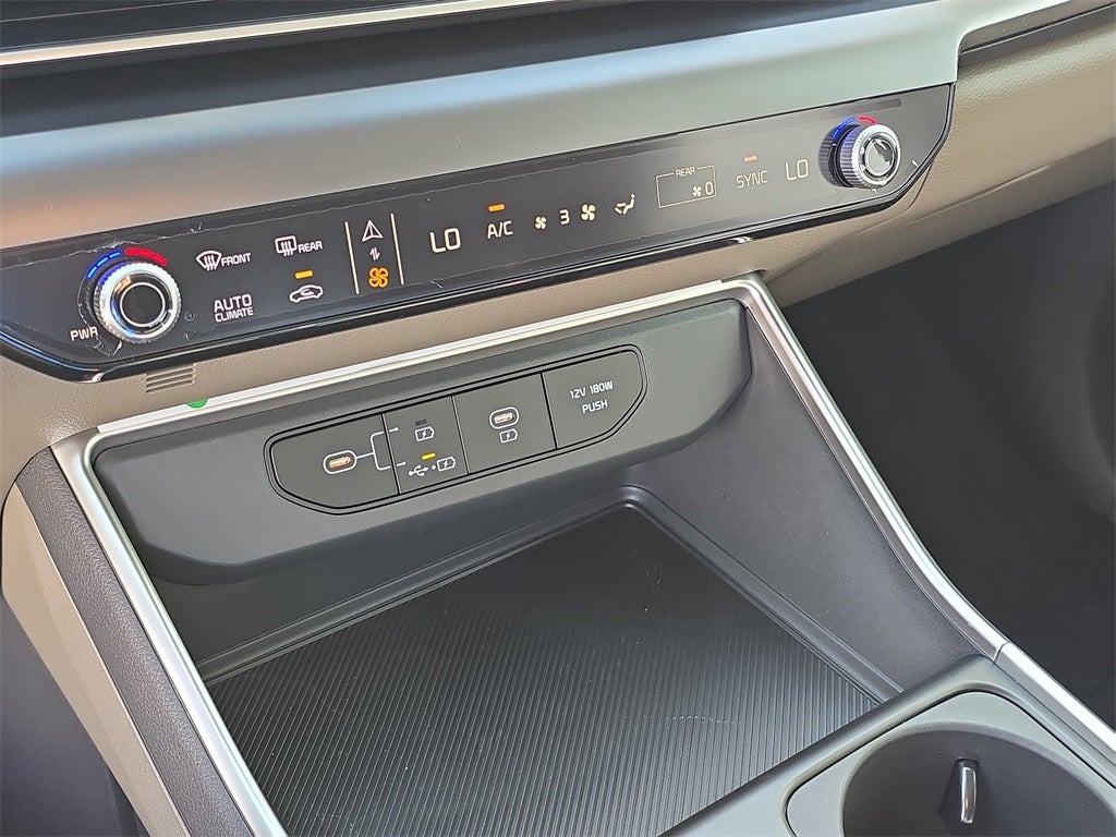 2026 Kia Carnival LXS