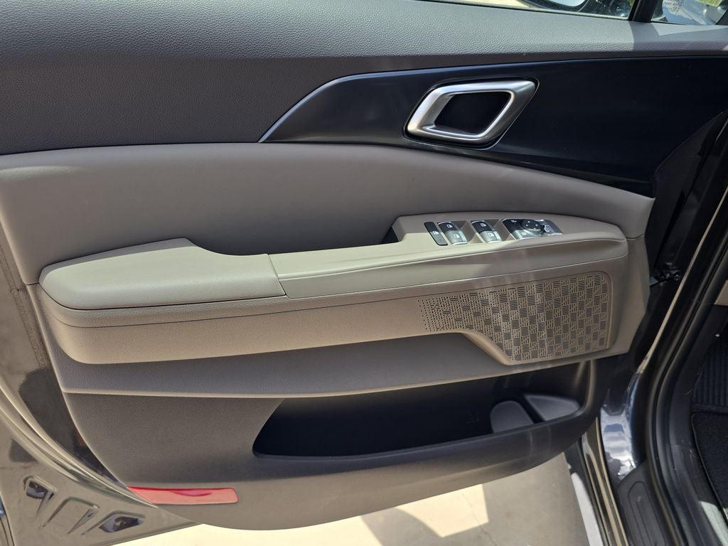 2027 Kia Carnival LXS
