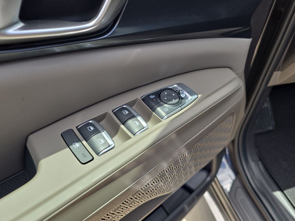 2027 Kia Carnival LXS