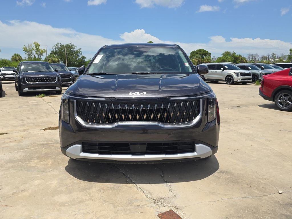 2027 Kia Carnival LXS