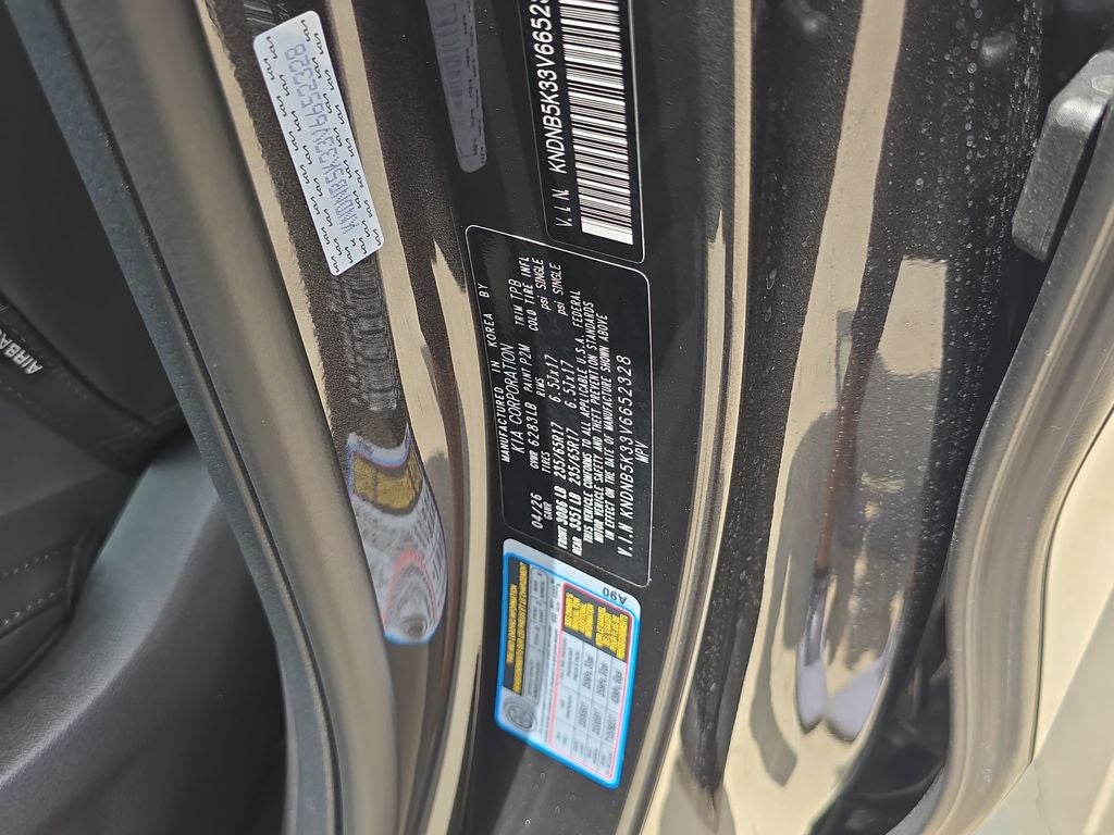 2027 Kia Carnival LXS