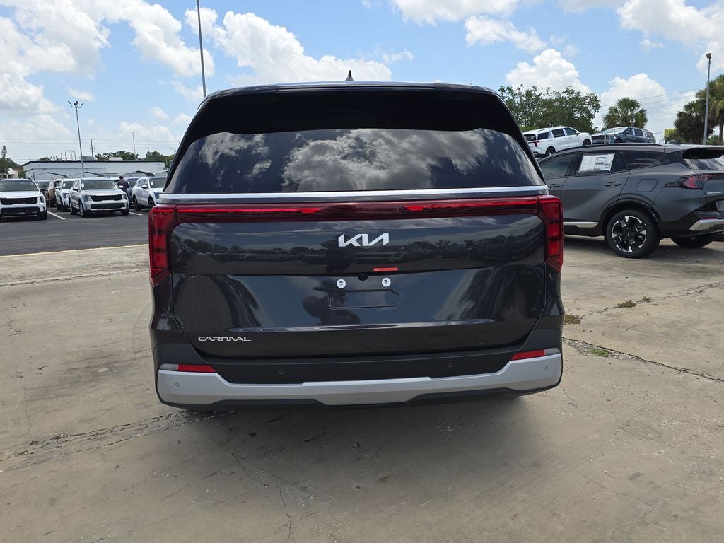 2027 Kia Carnival LXS