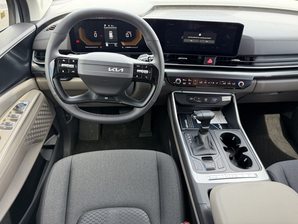 2027 Kia Carnival LX