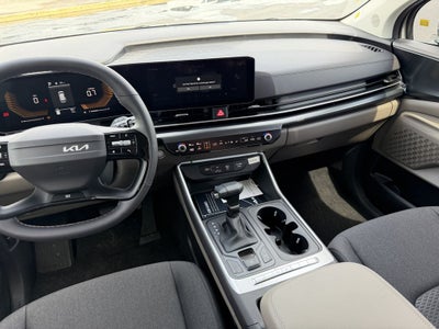 2027 Kia Carnival LX