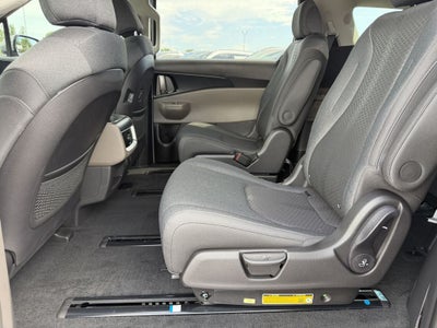 2027 Kia Carnival LX