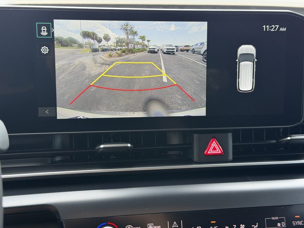 2027 Kia Carnival LX
