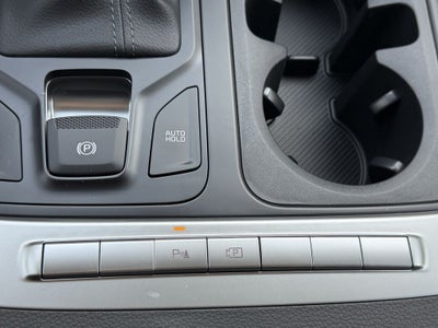 2027 Kia Carnival LX