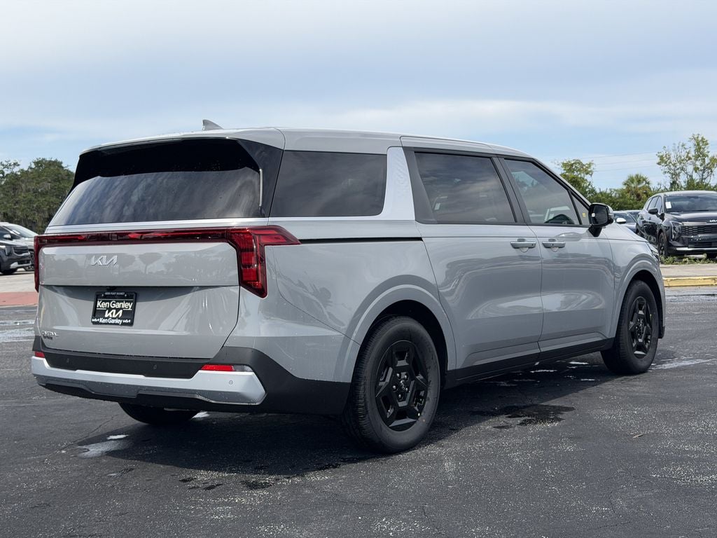 2027 Kia Carnival LX