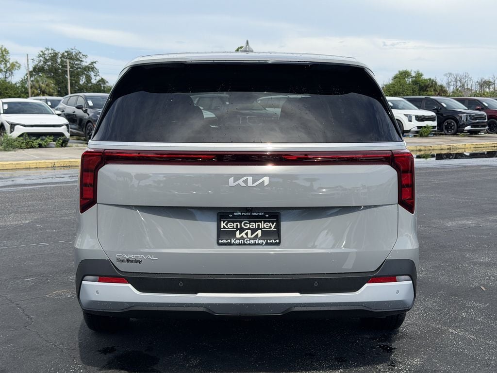 2027 Kia Carnival LX