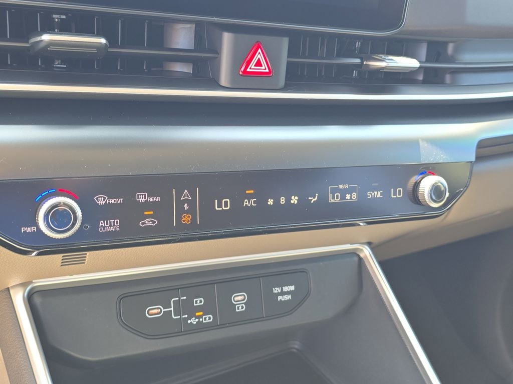 2026 Kia Carnival LXS