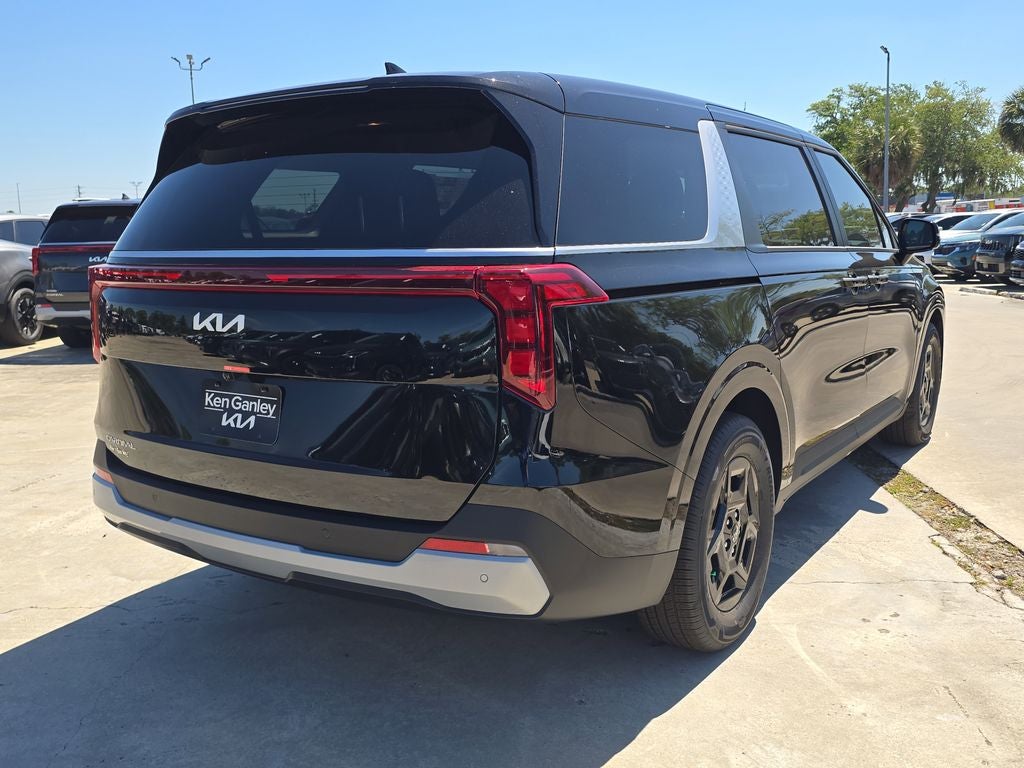 2026 Kia Carnival LXS