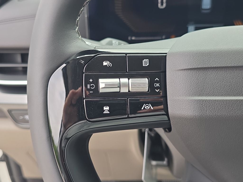 2027 Kia Carnival LXS