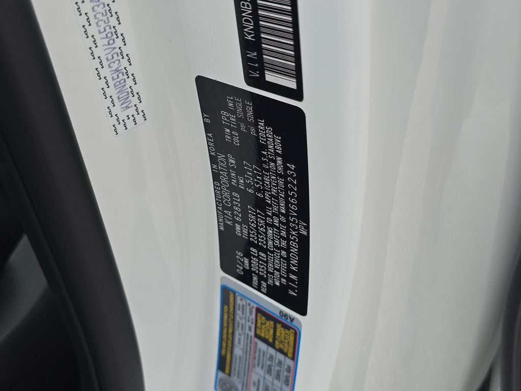 2027 Kia Carnival LXS