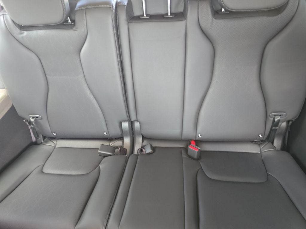 2027 Kia Carnival LXS