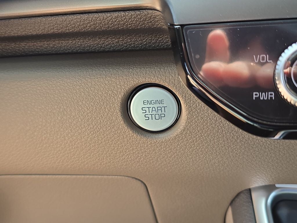 2027 Kia Carnival LXS