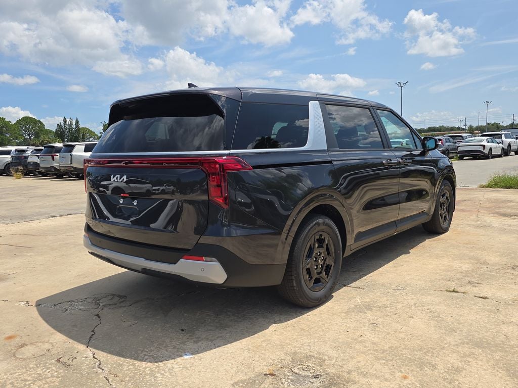 2027 Kia Carnival LXS