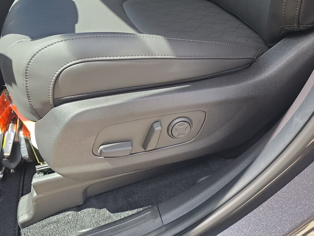 2027 Kia Carnival LXS