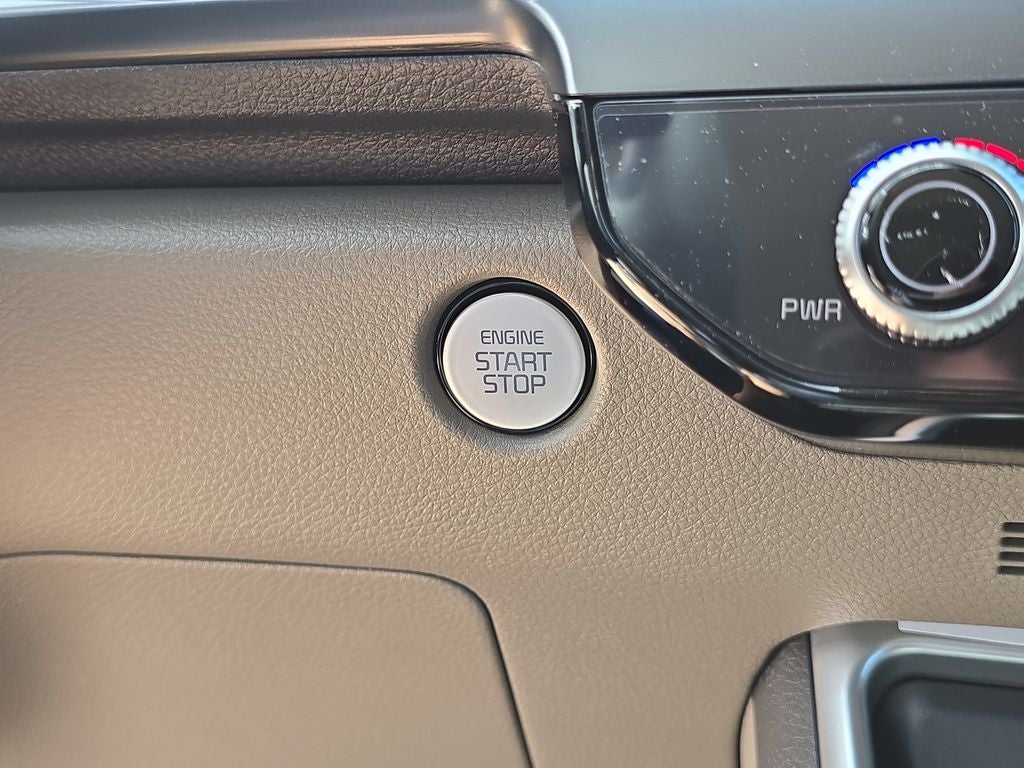 2027 Kia Carnival LXS