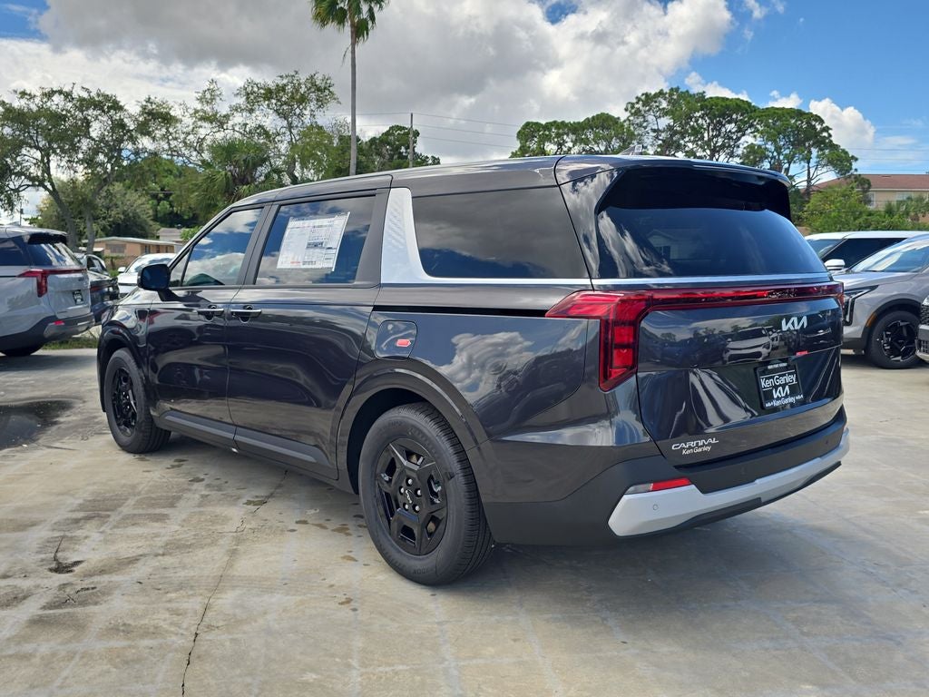 2027 Kia Carnival LXS