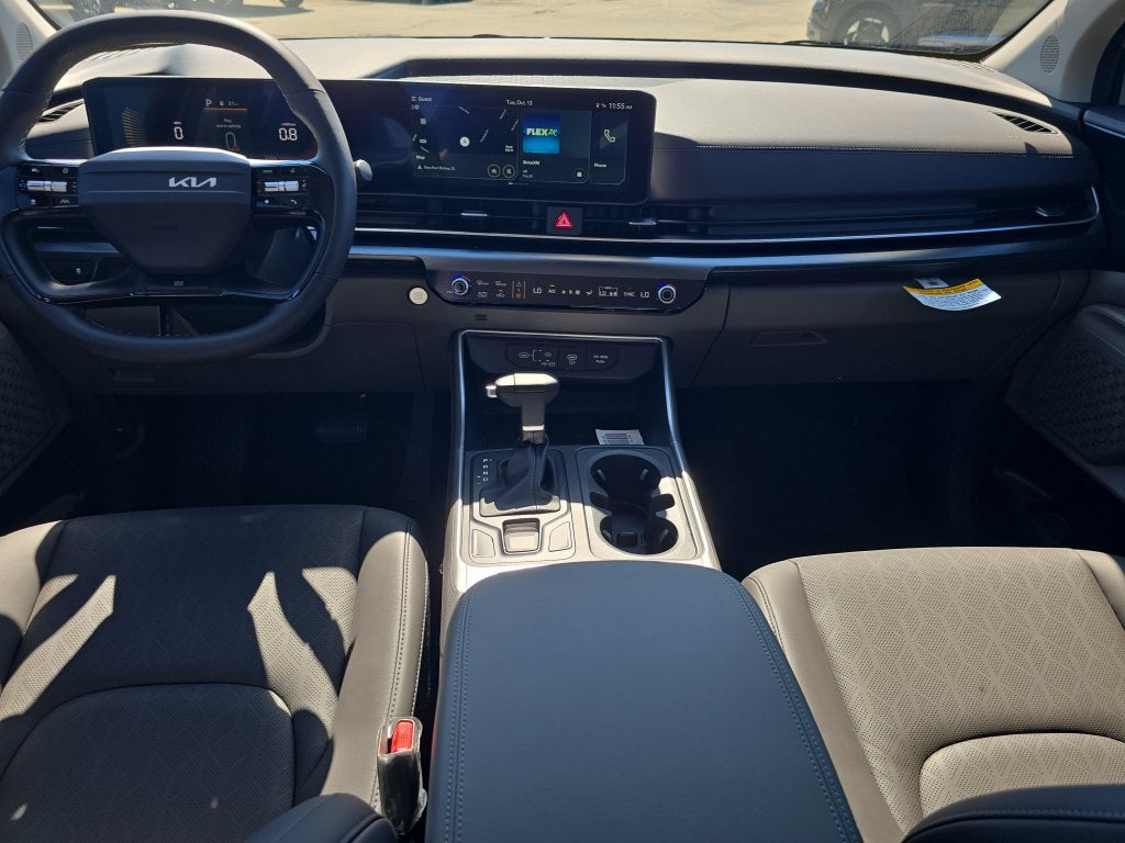 2027 Kia Carnival LXS